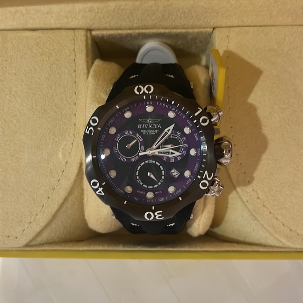 NEW Invicta Venom Watch